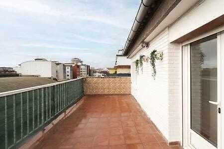 Atico Terraza Playa Futbol Y Congresos Vut4708As Apartment Хихон Екстериор снимка