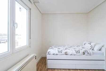 Atico Terraza Playa Futbol Y Congresos Vut4708As Apartment Хихон Екстериор снимка